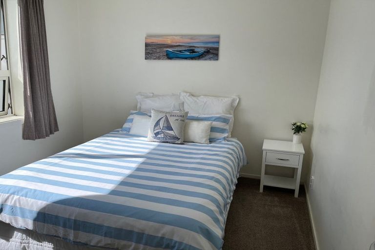 Photo of property in Stadium Garden Flats, 402/107 Thorndon Quay, Pipitea, Wellington, 6011