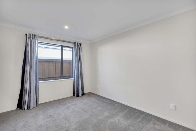 Photo of property in 13 Pakohe Street, Pegasus, 7612