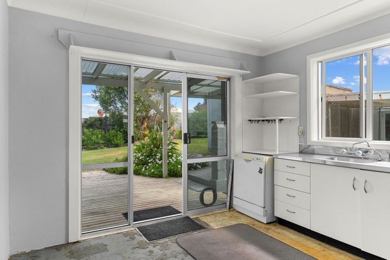 Photo of property in 4 Bayly Street, Baylys Beach, Dargaville, 0377