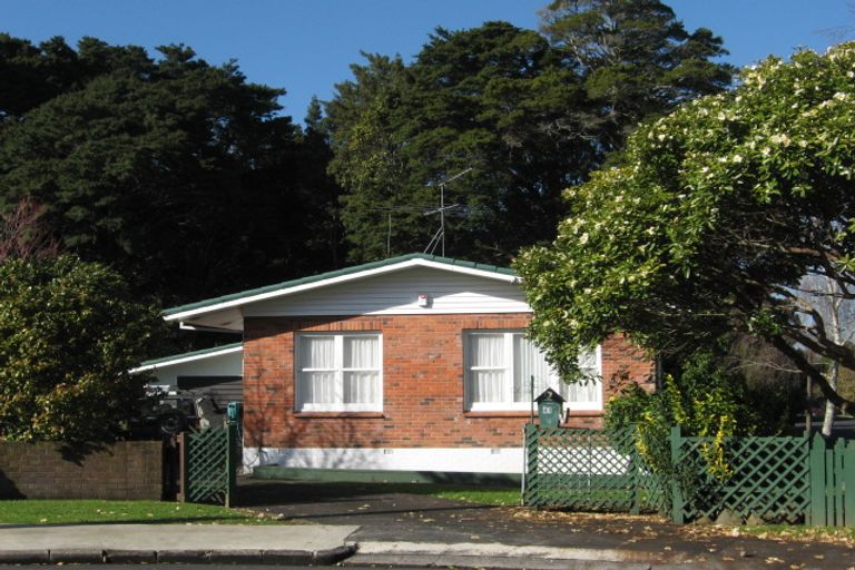 Photo of property in 41 Kelvyn Grove, Hillpark, Auckland, 2102