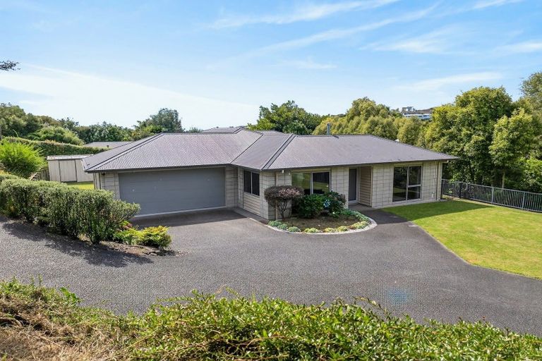 Photo of property in 5 Southill Way, Pyes Pa, Tauranga, 3112