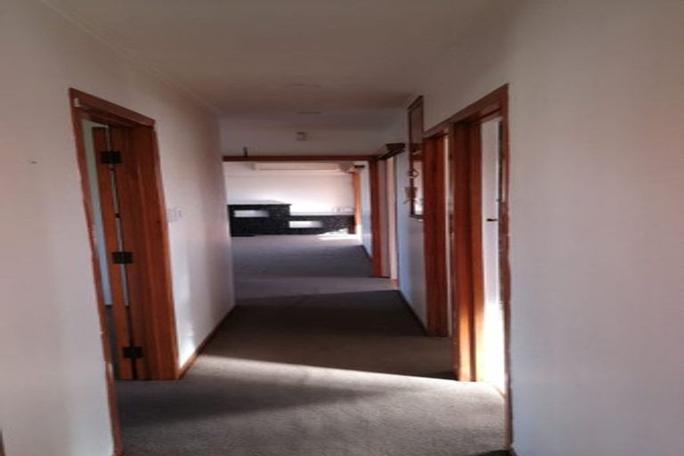 Photo of property in 2 Challinor Street, Pakuranga, Auckland, 2010