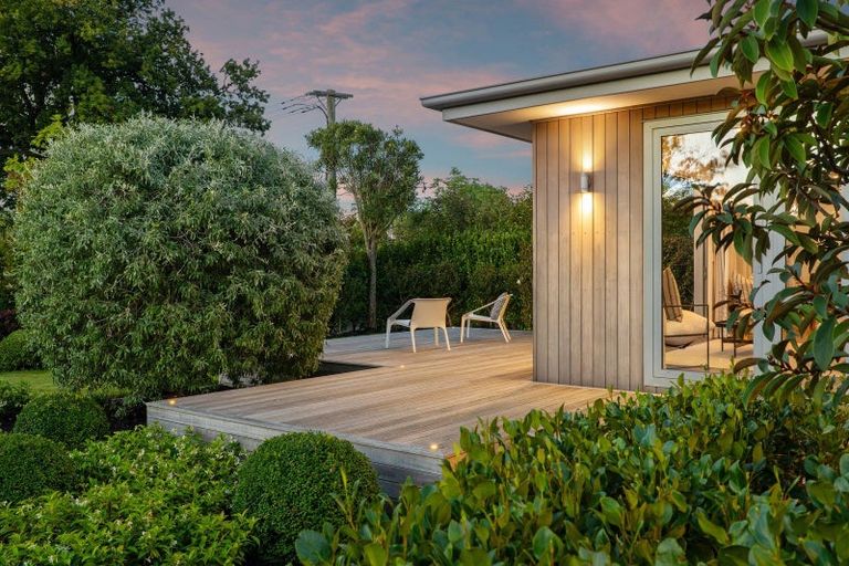 Photo of property in 40 Knowles Street, St Albans, Christchurch, 8052