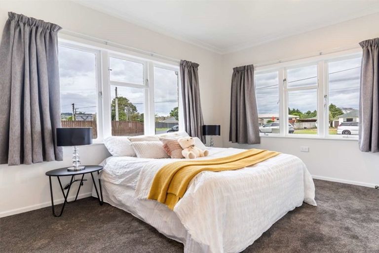 Photo of property in 1/44 Willis Road, Papakura, 2110