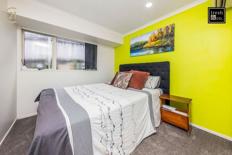 Photo of property in 22a Lizzie Lane, Clover Park, Auckland, 2019