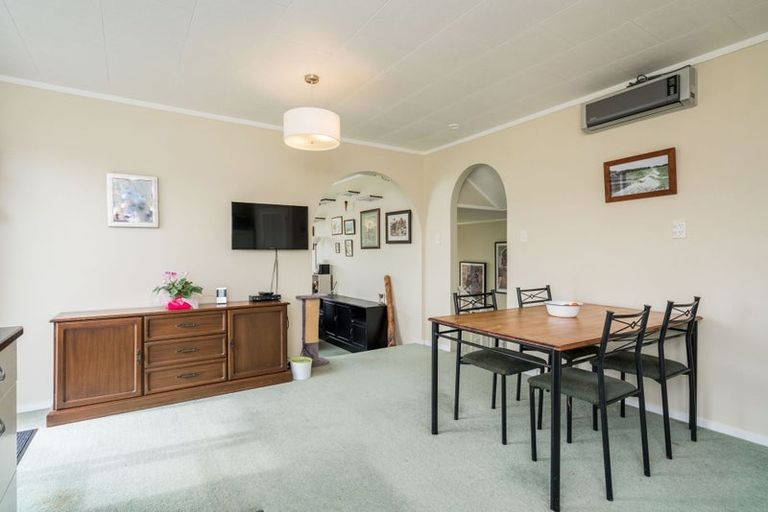 Photo of property in 8 Huarau Station Road, Maungaturoto, 0583