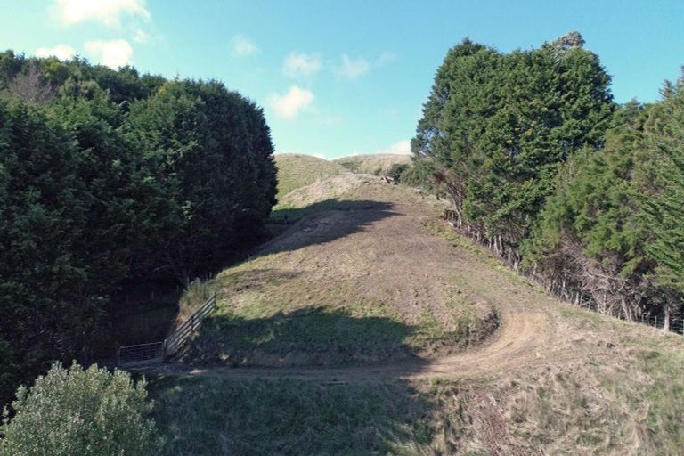 Photo of property in 430 Ohariu Valley Road, Ohariu, Wellington, 6037