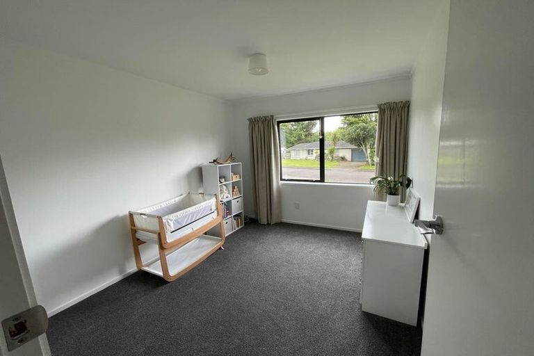 Photo of property in 10 Campbell Place, Pukehangi, Rotorua, 3015