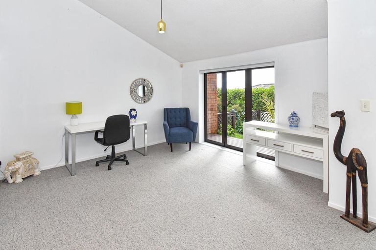 Photo of property in 5/151 Kitchener Road, Pukekohe, 2120