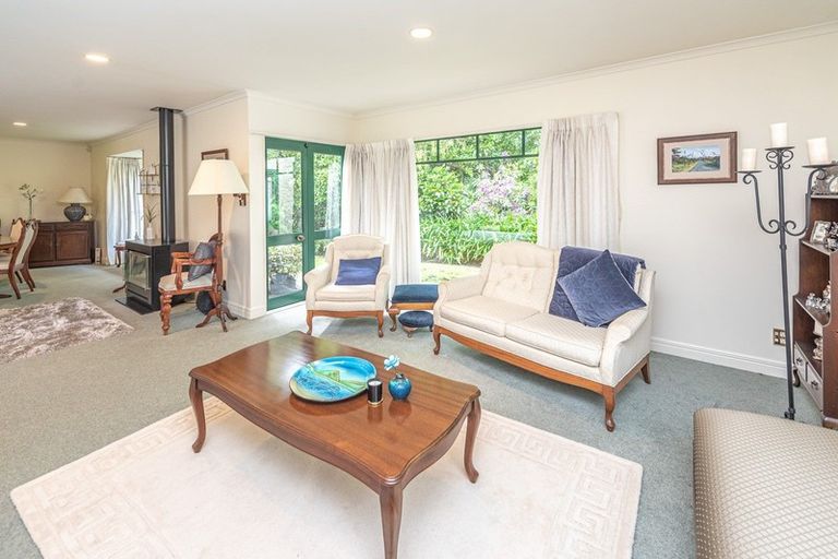 Photo of property in 27 Oakland Avenue, Saint Johns Hill, Whanganui, 4500