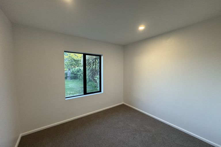 Photo of property in 37 Springbank Street, Bryndwr, Christchurch, 8053