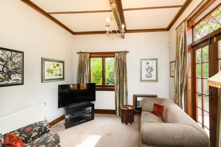 Photo of property in 37 Batt Street, West End, Palmerston North, 4410