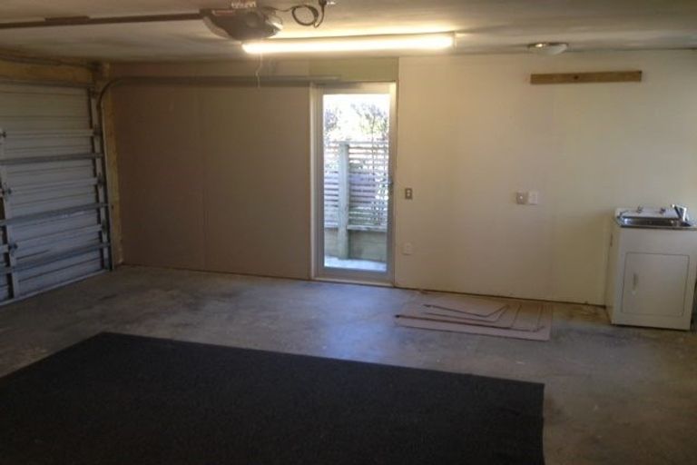 Photo of property in 78 Sheridan Terrace, Johnsonville, Wellington, 6037