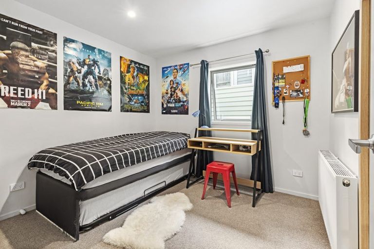 Photo of property in 16a Rarangi Way, Owhiro Bay, Wellington, 6023