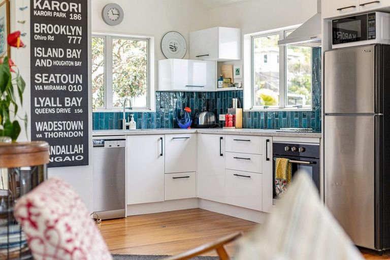 Photo of property in 1/25 Mana Street, Vogeltown, Wellington, 6021