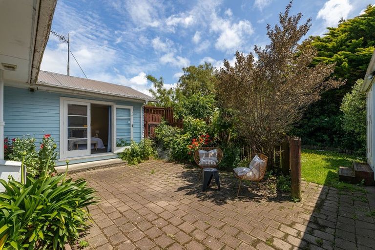 Photo of property in 12 Bethune Street, Featherston, 5710