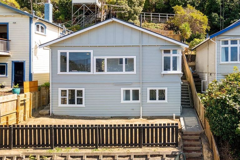 Photo of property in 71 Duncan Terrace, Kilbirnie, Wellington, 6022