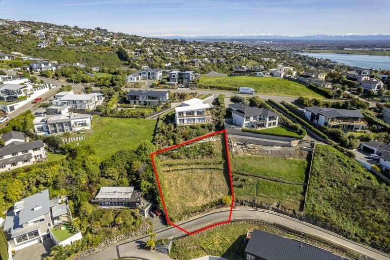 Photo of property in 19 Challenger Lane, Redcliffs, Christchurch, 8081