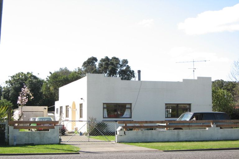 Photo of property in 11 Queen Street, Wairoa, 4108