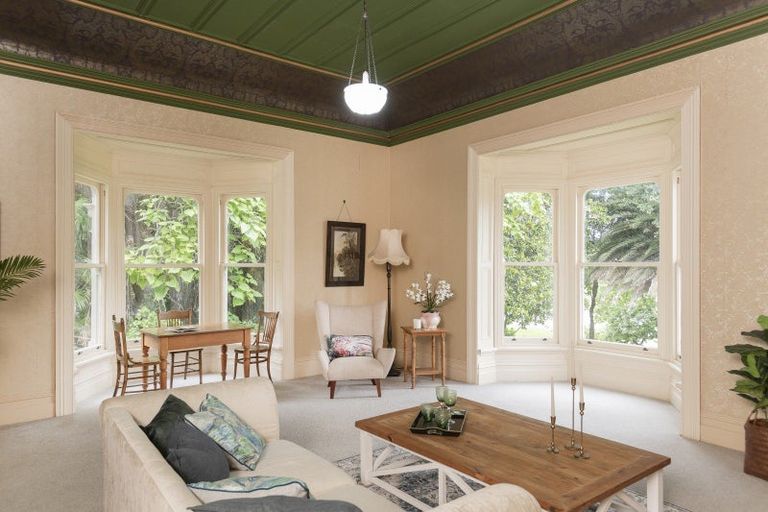 Photo of property in 122 Stout Street, Whataupoko, Gisborne, 4010