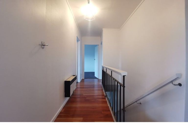 Photo of property in 79 Collier Avenue, Karori, Wellington, 6012