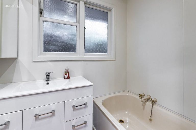 Photo of property in 24 Ensign Street, Halswell, Christchurch, 8025