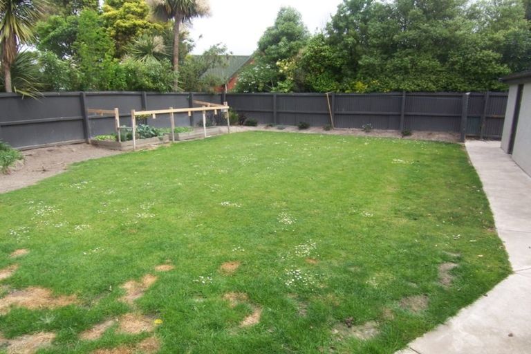 Photo of property in 13 Townshend Crescent, Halswell, Christchurch, 8025