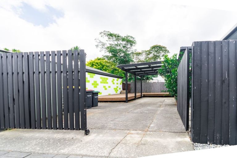 Photo of property in 1/29 Dunedin Street, Redwood, Christchurch, 8051