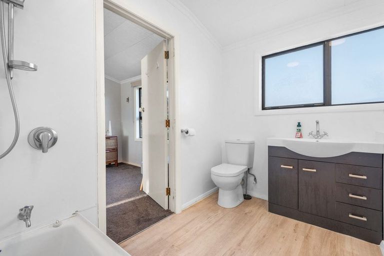 Photo of property in 80 Gladstone Road North, Mosgiel, 9024