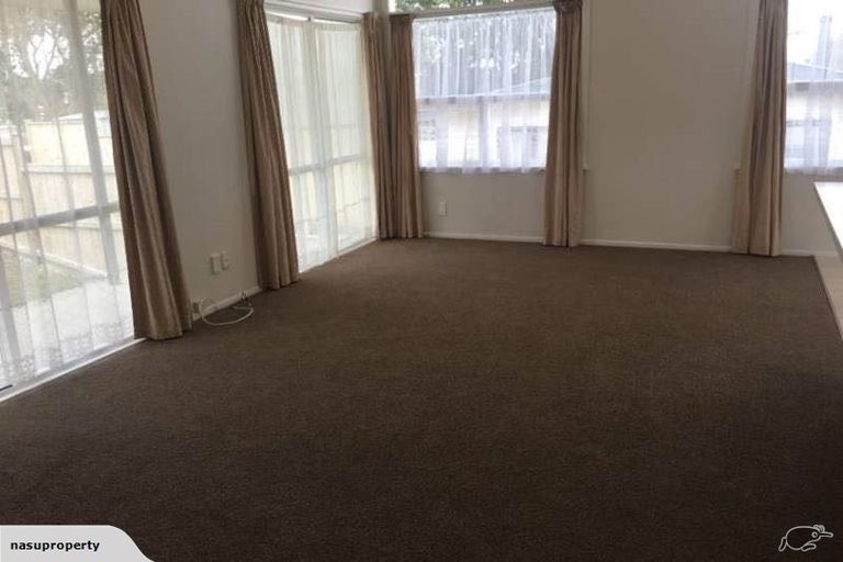 Photo of property in 51 Patons Road, Howick, Auckland, 2014