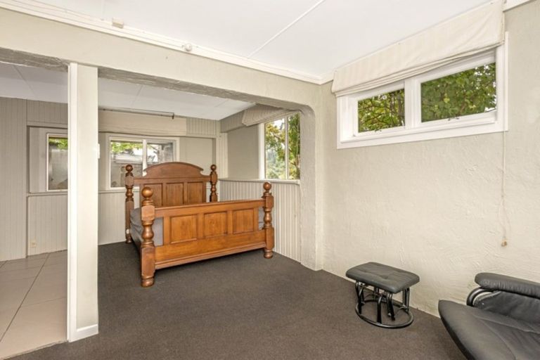 Photo of property in 35 Seddon Crescent, Whataupoko, Gisborne, 4010