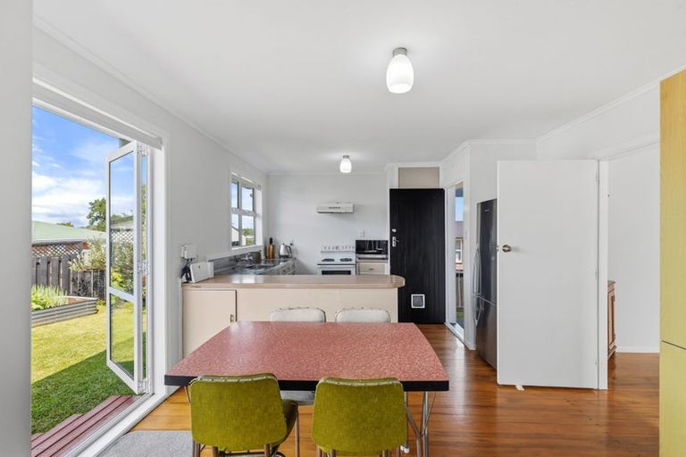 Photo of property in 27 Young Street, Morrinsville, 3300