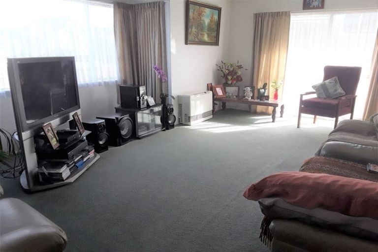 Photo of property in 222 Chartwell Avenue, Whangamata, 3620
