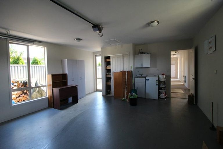 Photo of property in 16 Henderson Drive, Alexandra, 9320