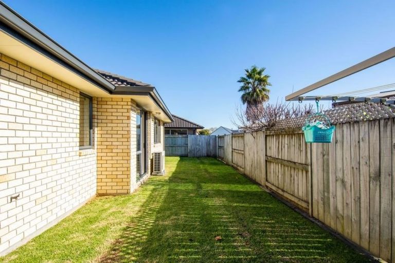 Photo of property in 28 Twin Oak Avenue, Papamoa Beach, Papamoa, 3118