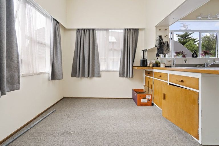 Photo of property in 222b Old Farm Road, Hamilton East, Hamilton, 3216