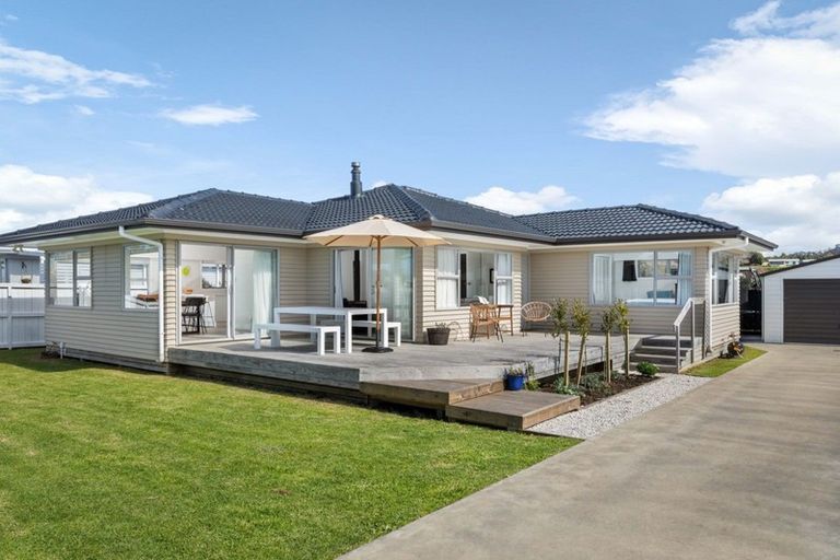 Photo of property in 8 Sandleigh Drive, Athenree, Katikati, 3177