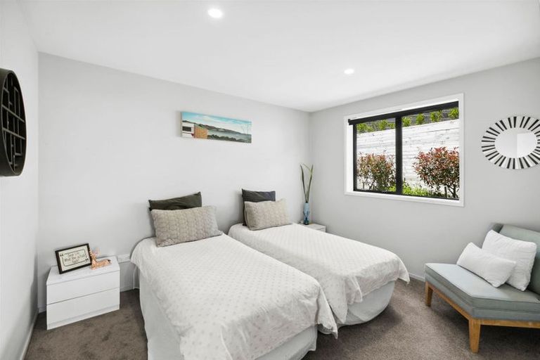 Photo of property in 90b Karina Road, Merrilands, New Plymouth, 4312