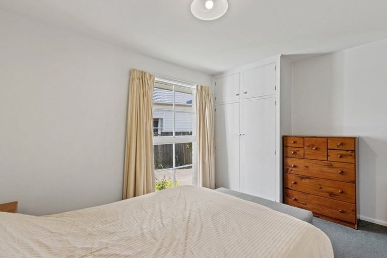 Photo of property in 1/89 Hills Road, Edgeware, Christchurch, 8013