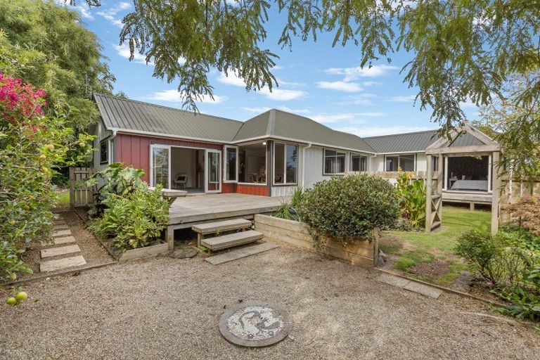 Photo of property in 53a Lismore Street, Merrilands, New Plymouth, 4312