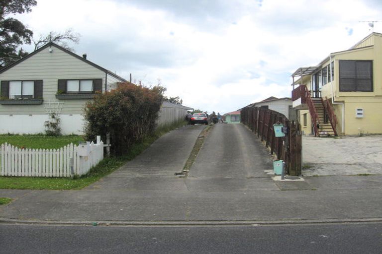 Photo of property in 2/47 Sharland Avenue, Manurewa, Auckland, 2102