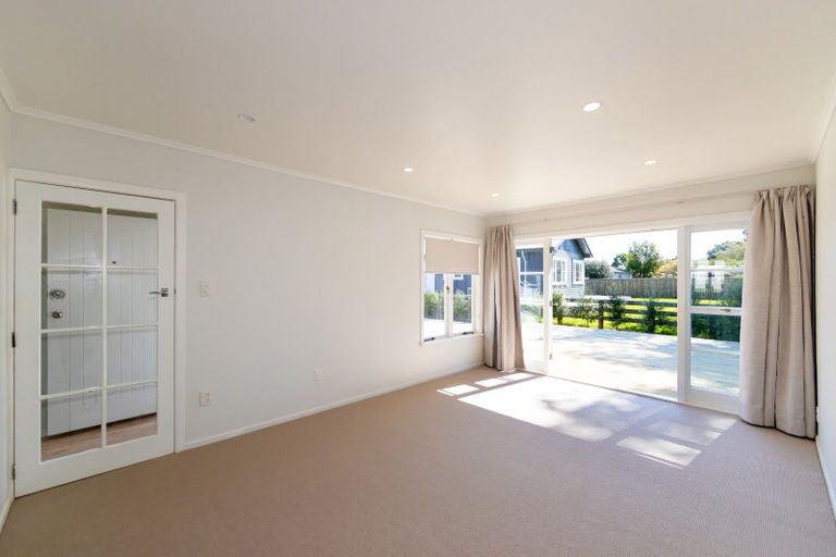 Photo of property in 9b Lawrence Street, Otane, 4202