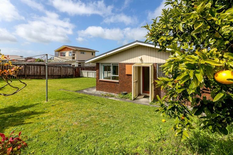 Photo of property in 5b Hua Street, Bell Block, New Plymouth, 4312