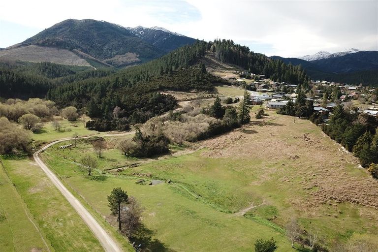 Photo of property in 12 Thomas Hanmer Drive, Hanmer Springs, 7334