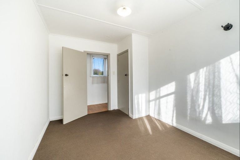 Photo of property in 46 Massey Crescent, Marewa, Napier, 4110