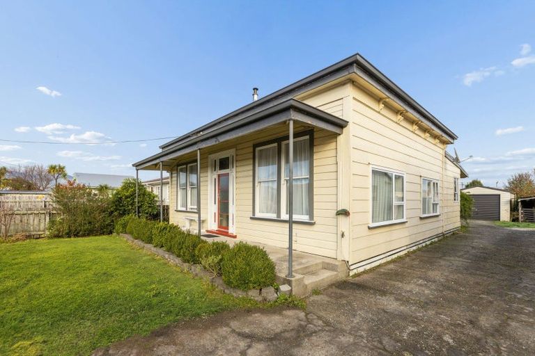 Photo of property in 30 Derby Street, Westport, 7825