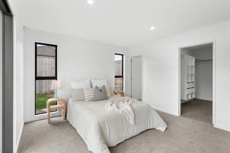 Photo of property in 6 Cam Mill Place, Rangiora, 7400