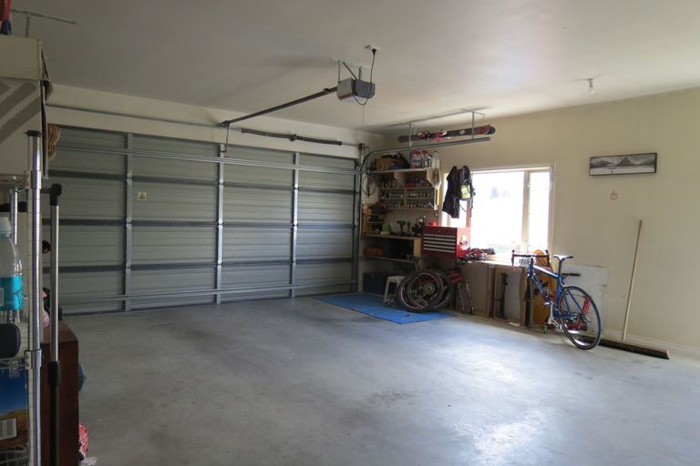 Photo of property in 22 Waenga Drive, Cromwell, 9310