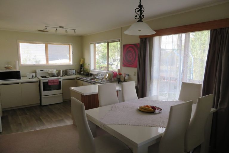 Photo of property in 1/60 Birdwood Avenue, Papatoetoe, Auckland, 2025