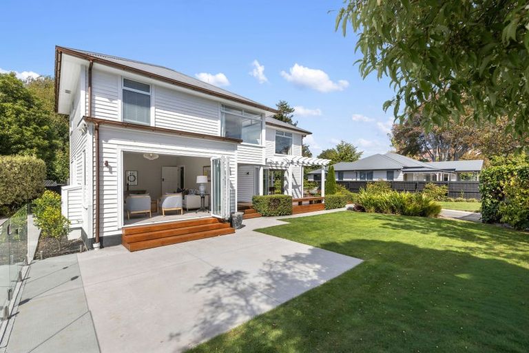 Photo of property in 87 Cashmere Road, Cashmere, Christchurch, 8022